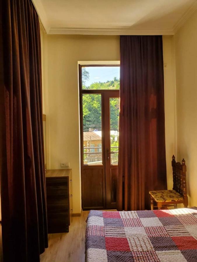 Hostel Family Kutaisi Exterior photo